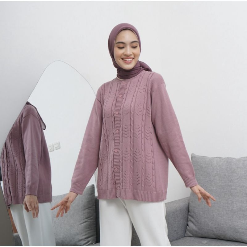 Preloved Cardigan Cable