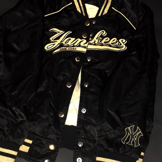 jaket boomber varsity mlb newyork yankees satin gold vintage