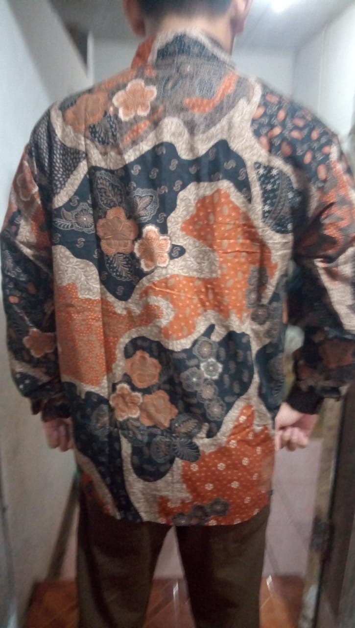 Batik Pria Lengan Panjang Kemeja Batik Berkah Hrb026 Motif Keratonan Kode 02 Size M L Xl Xxl Reguler