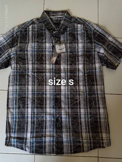 Kemeja pendek gabrielle