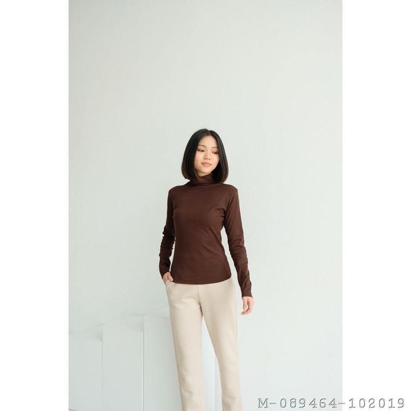 turtleneck wanita / kaos turtleneck wanita / turtle neck rajut / rajut turtleneck wanita / kaos turtleneck / turtleneck wanita lengan pendek / kaos turtle neck pria / rajut turtleneck / turtleneck knit / turtleneck knit wanita / turtleneck korean