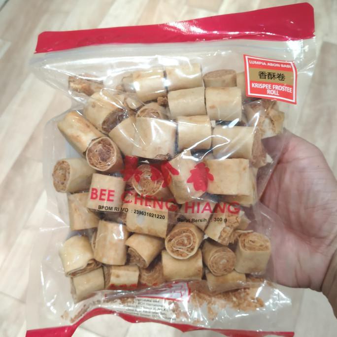 

Bee Cheng Hiang Krispy Babi Lumpia Roll Singapore Snacks 300 Gram