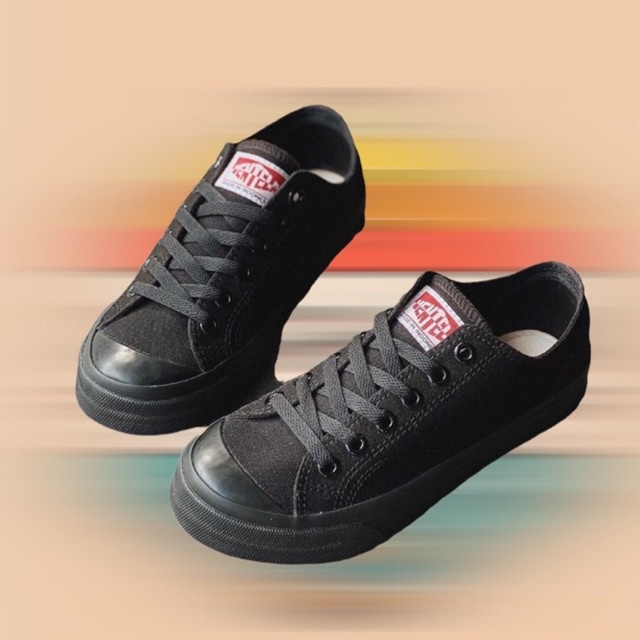 VENTELA BASIC ALL BLACK LOW ORIGINAL