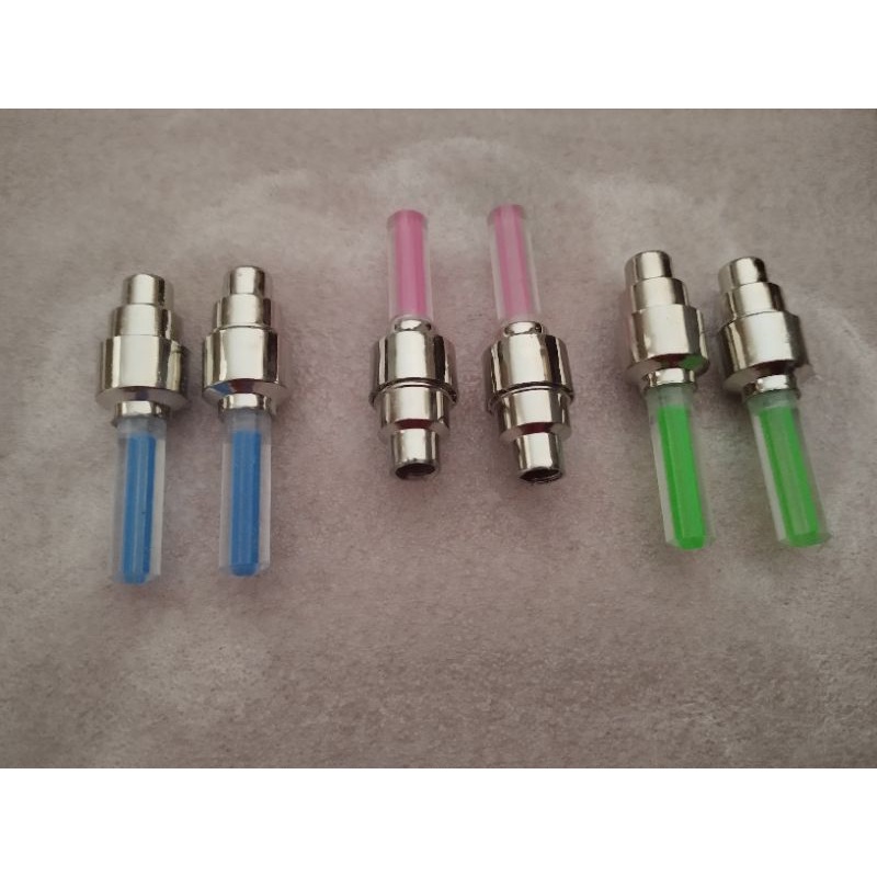 Tutup Pentil LED Lampu Hias Ban Sepeda Motor & Mobil Warna Warni