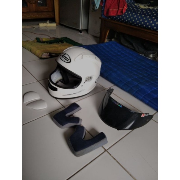 helm arai custom