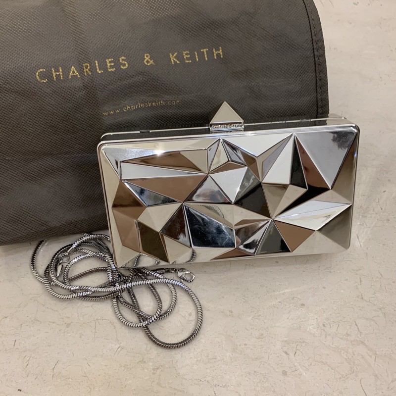 Tas/Clutch Pesta Silver Charles & Keith Original Preloved