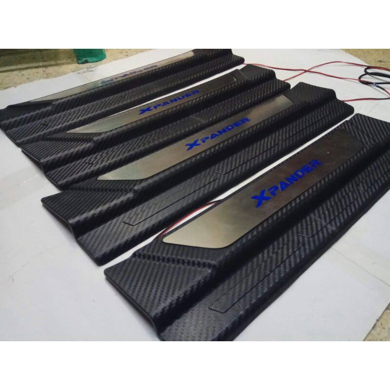 sill plate samping pintu xpander LED