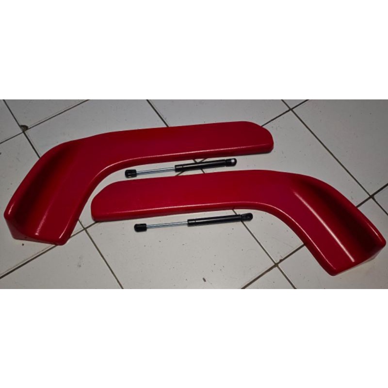 WINGLET MOBIL UNIVERSAL SEGALA JENIS MOBIL WARNA MERAH