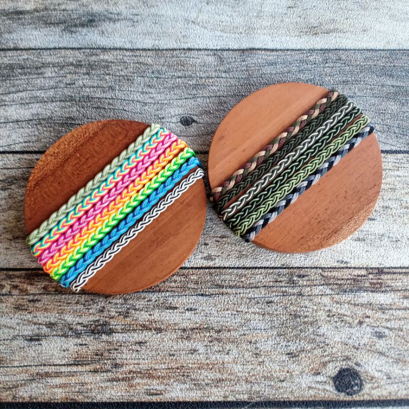 ONE SHOTT Gelang Rainbow Slot Jalin Upin Ipin Apin / Gelang Warna Warni Lucu / Gelang Tridatu Kepang / Gelang Tali Murah / Gelang Tali Lucu / Gelang Anak Anak / Oleh Oleh Khas Bali