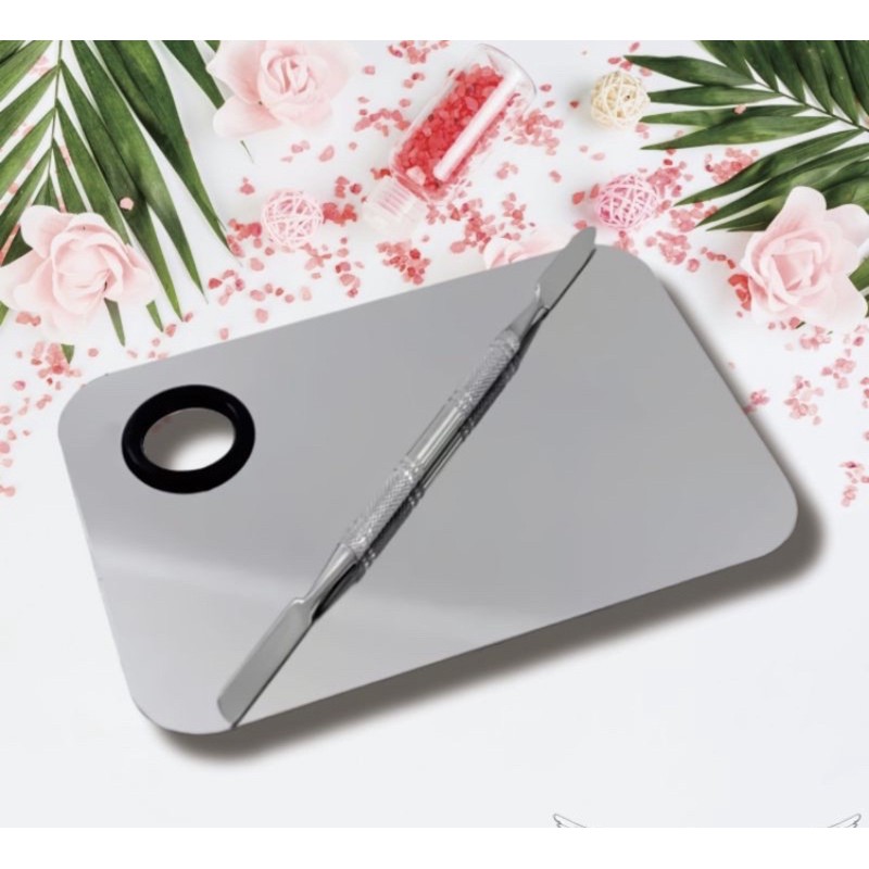 mixing palette / mixing foundation