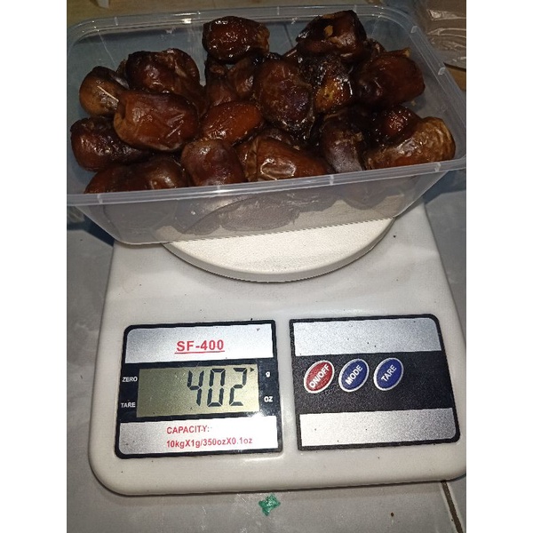 

kurma golden valley isi 400gr