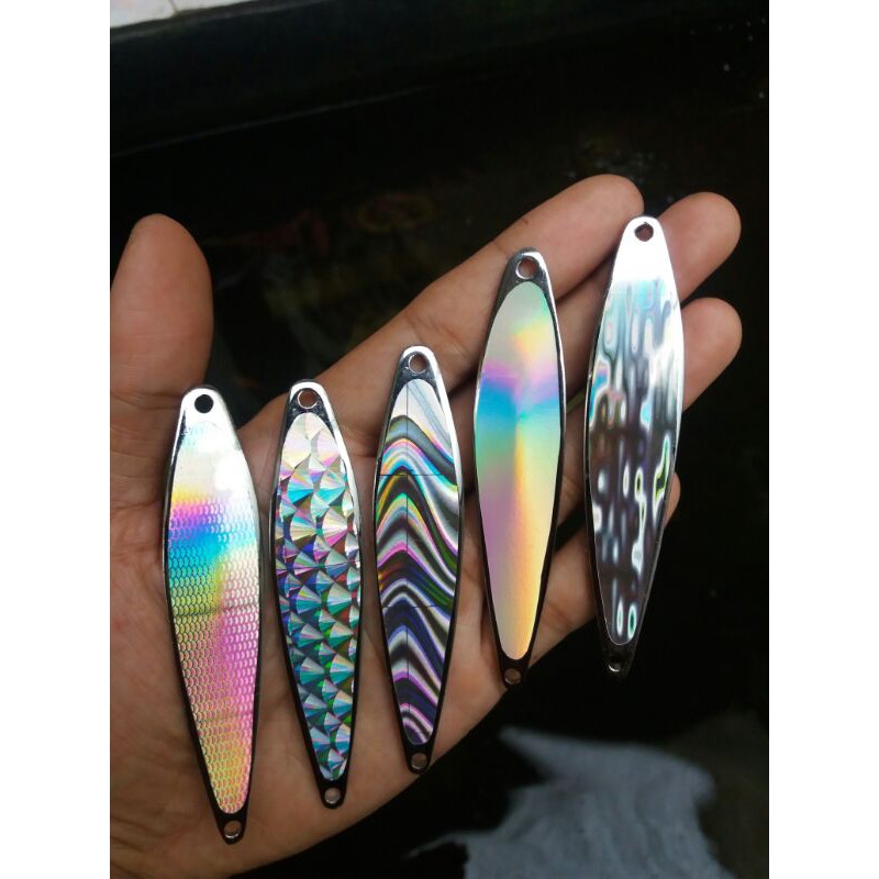 Umpan Pancing Tengiri GT Besi Spoon Chrome Stiker Hologram