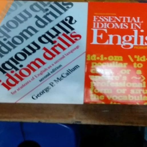 Buku Murah Essential idioms in english. and idiom drills