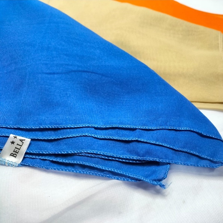 Helen_Shop86 Bella Square Kerudung Segi Empat Pollycotton  Jilbab Bela 110x110 Hijab Segiempat Polos