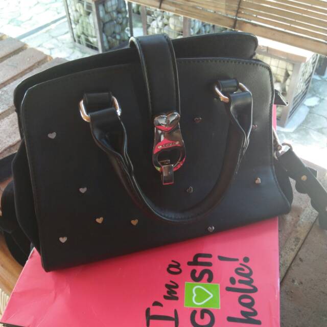Tas gosh/gosh. Tas selempang. Hand bag. Gosh love