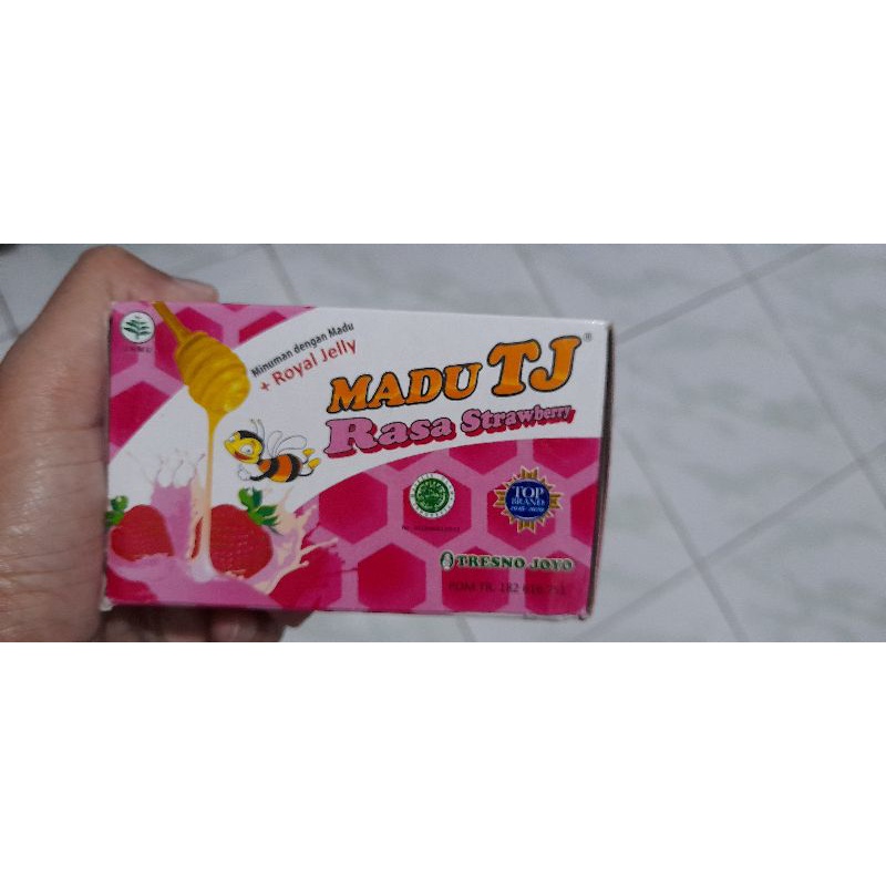 MADU TRESNO JOYO RASA STRAWBERRY 1 BOX ISI 12