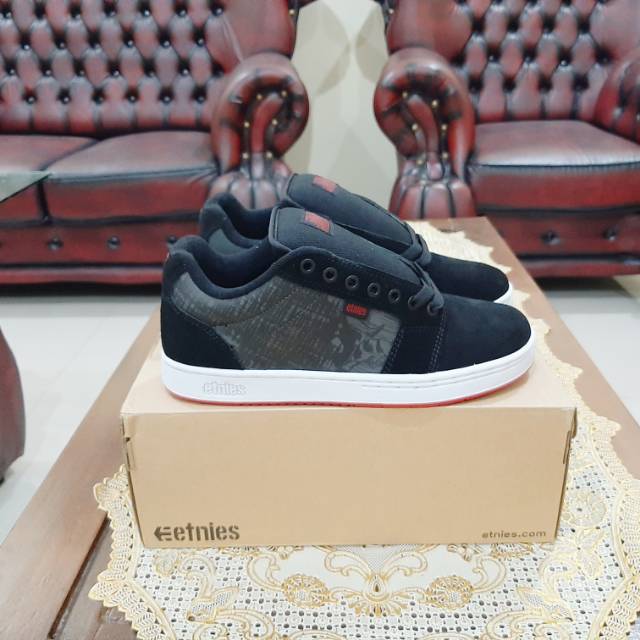 Sepatu skate Etnies x Metal Mulisha Barge XL Originall