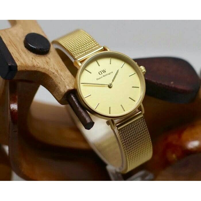 JAM TANGAN DW RANTAI PASIR FULL GOLD GOLD PREMIUM JAM TANGAN MURAH DW015