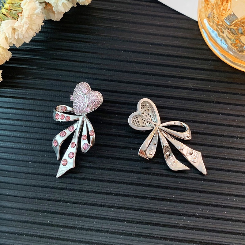 Anting Tusuk Berlian Imitasi Model Pita Warna Pink Untuk Wanita