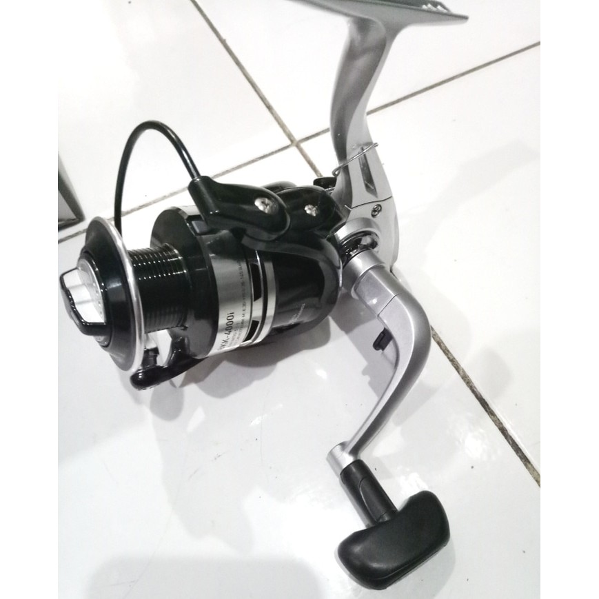 Reel Spinning Pioneer Black Kingkong 4000