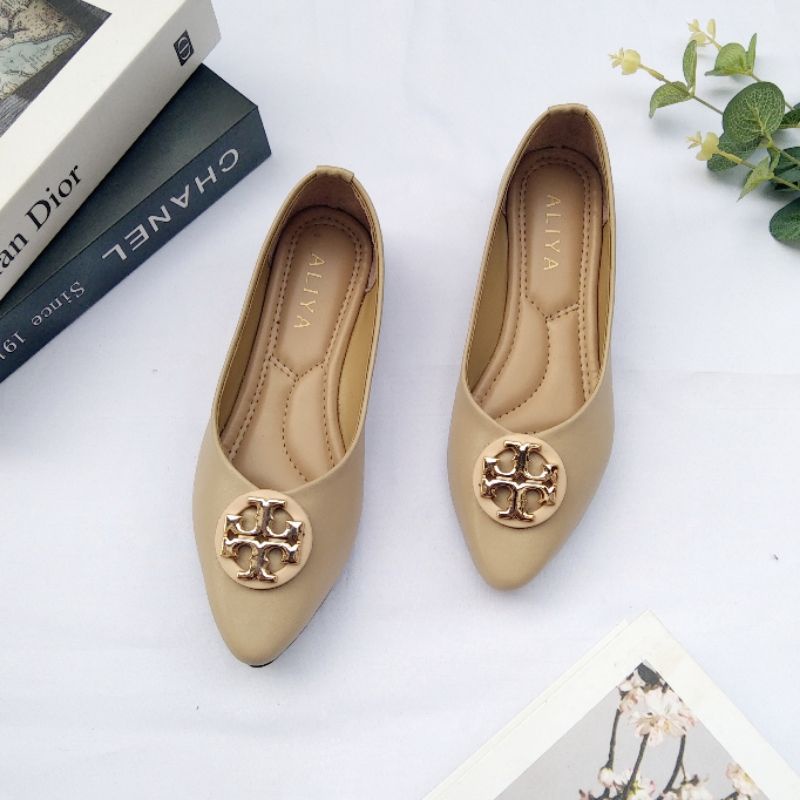 Aliyashoes Sepatu Flat Wanita Viktoria