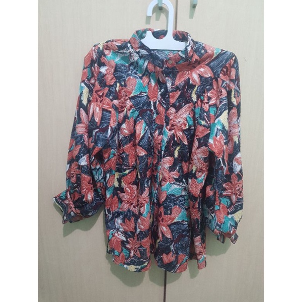 benang jarum preloved camila blouse black size M