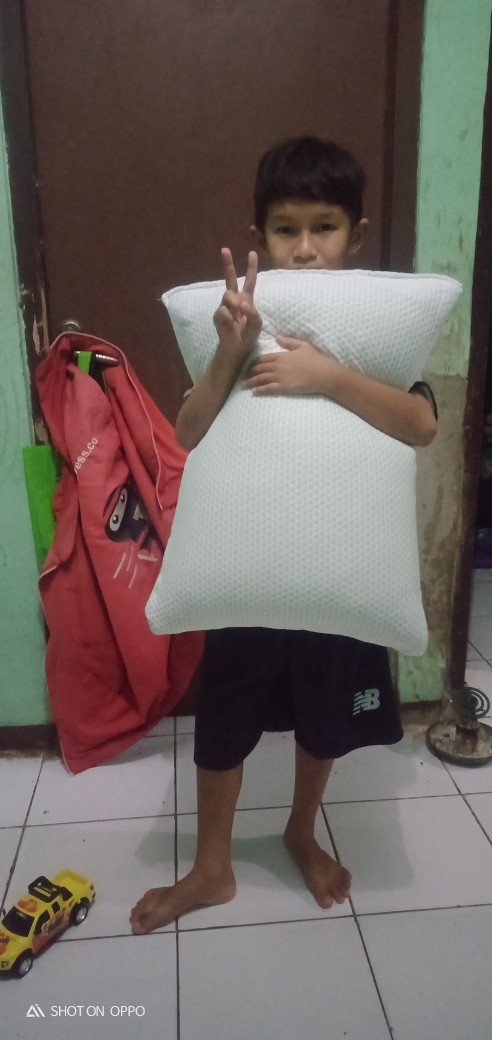 Bantal / Bantal Tidur Hotel / Bantal Memory Foam (pastikan Tidur Anda Nyaman).berkualitas Original.