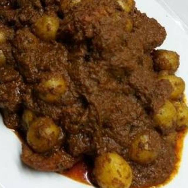 

Rendang Daging Sapi plus Kentang Kecil Sutan Ndut Lunch Box