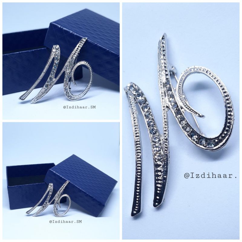 Bross huruf/Bross karakter/Broas murah/aksesoris bross