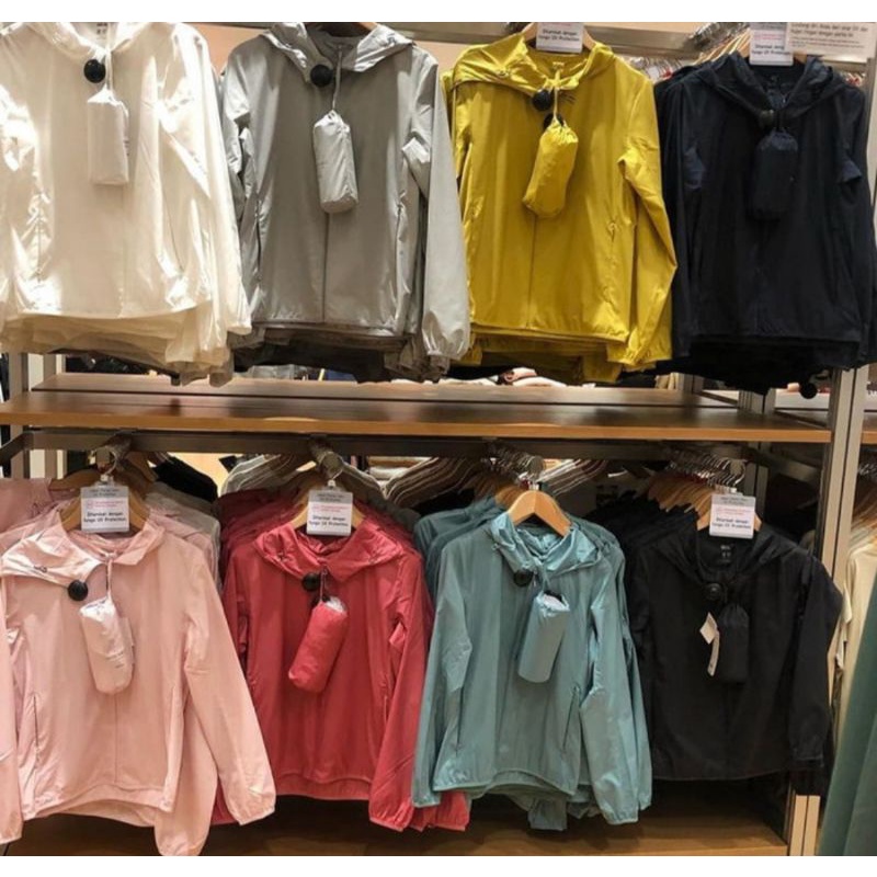 UNIQLO Jaket Parka Wanita Saku UV Protection / Jaket Parka Saku Uniqlo Wanita Original Store