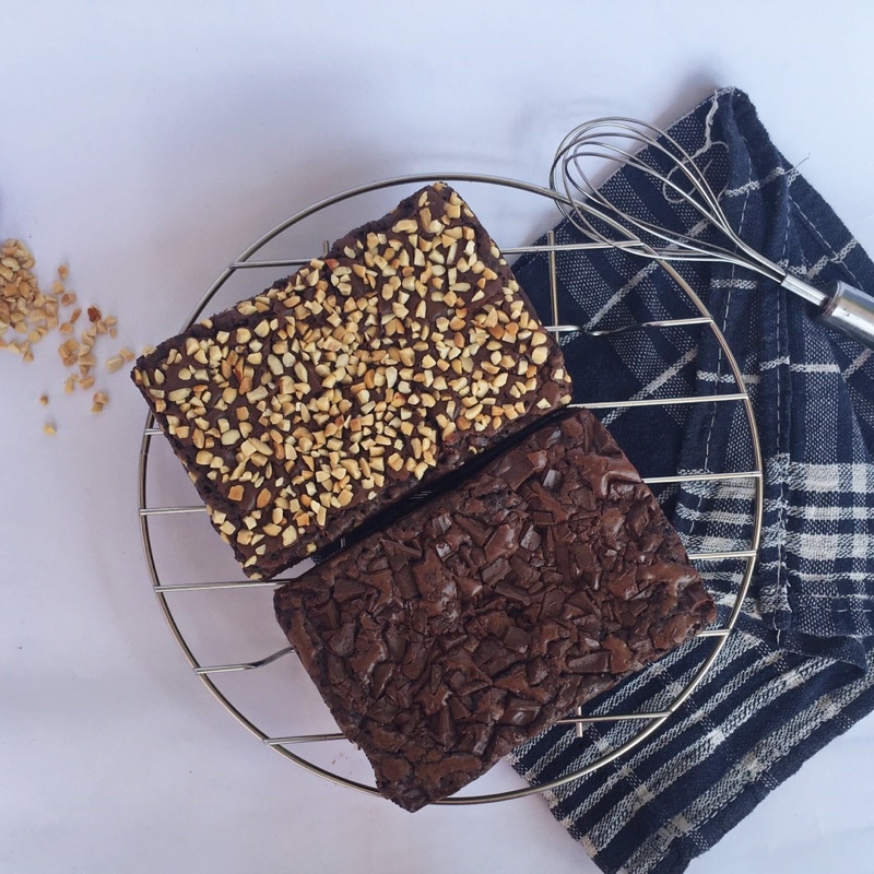 

FUDGY BROWNIES ( BROWNIES PANGGANG SMALL 15 x 10 )