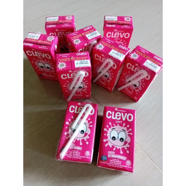 

Clevo Susu UHT Rasa Stroberi 115ml