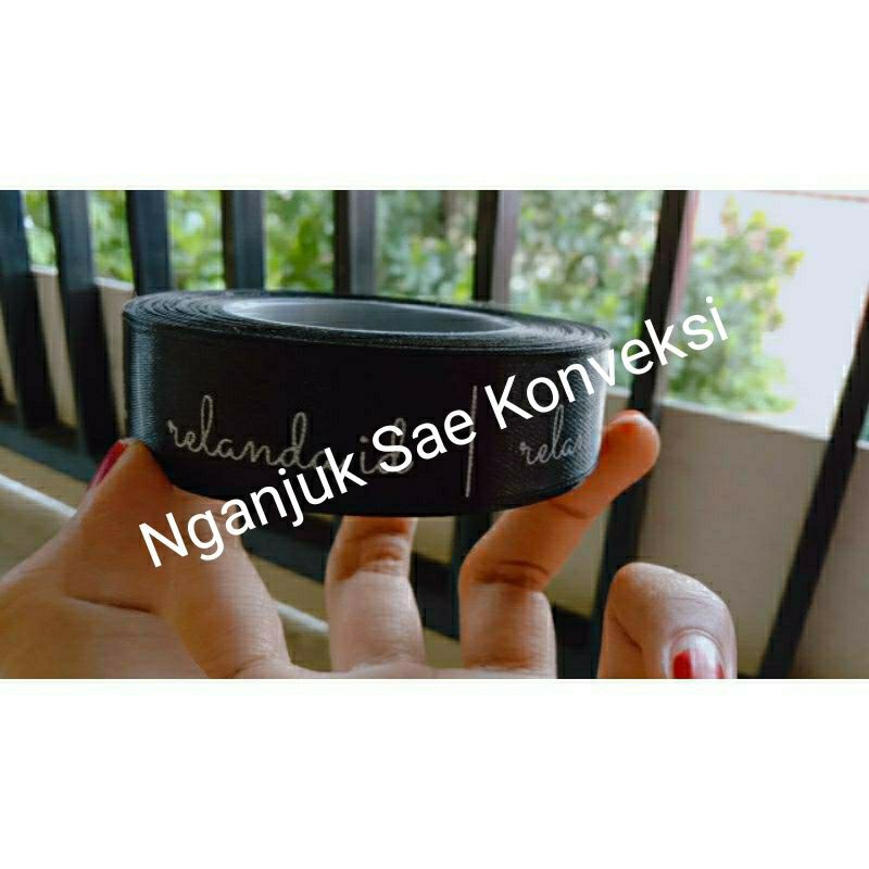 

Termurah Label Hijab Pita Satin / Label Termurah