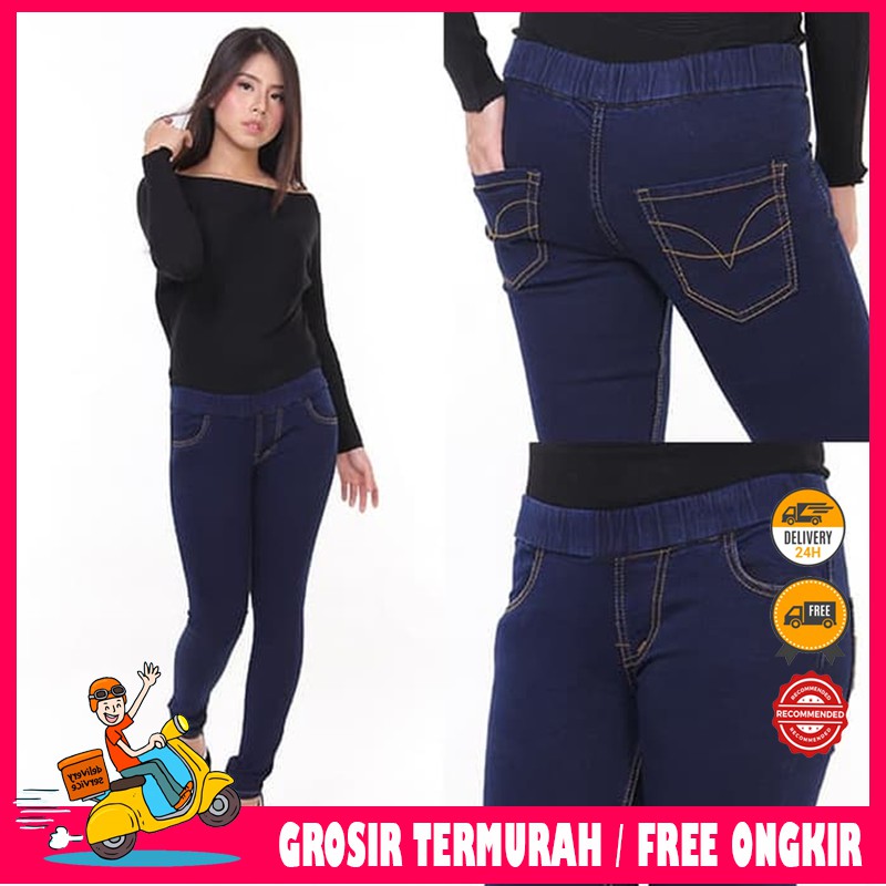 Jual Celana Jeans Wanita Model High-Waist Dan Ripped Dengan Potongan ...