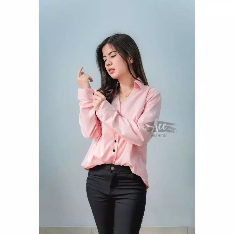 V-carol Tshirt / kemeja carol