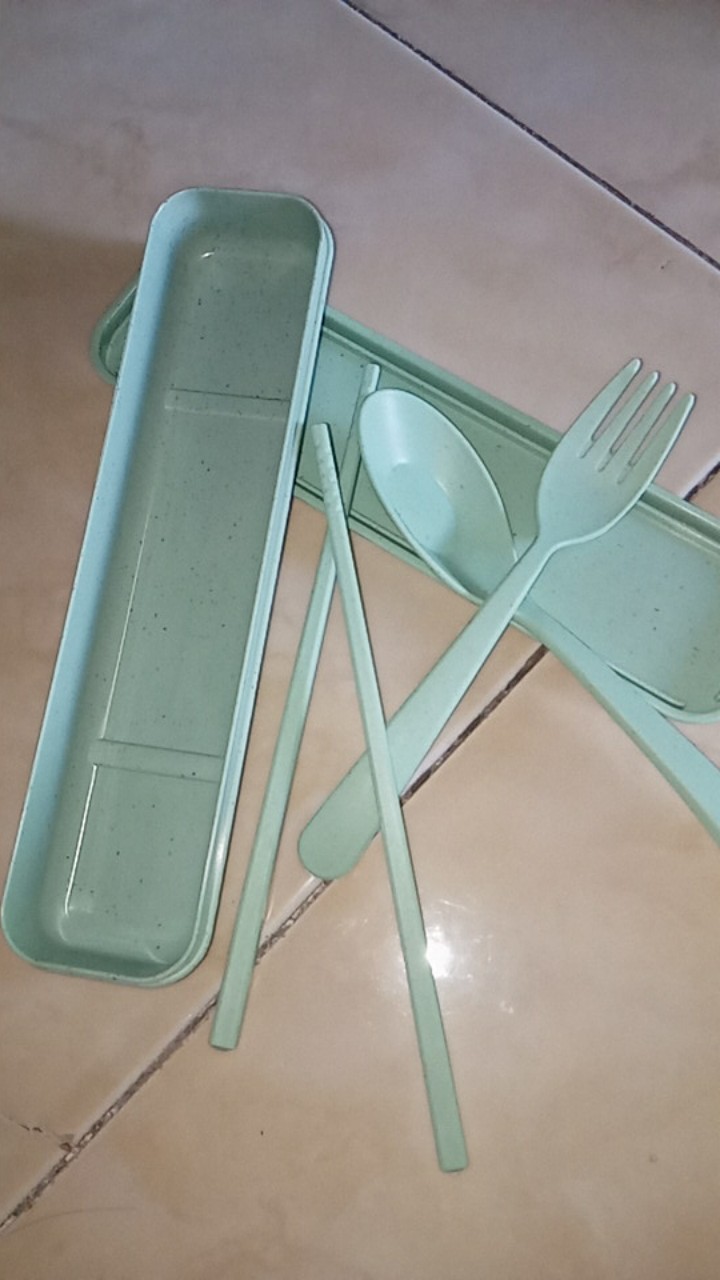 Sendok Garbu Sumpit Set Bahan Jerami Import Murah