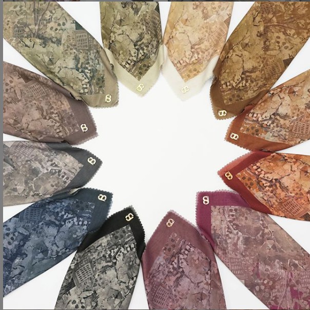 Buttonscarves New York Reborn dumbo