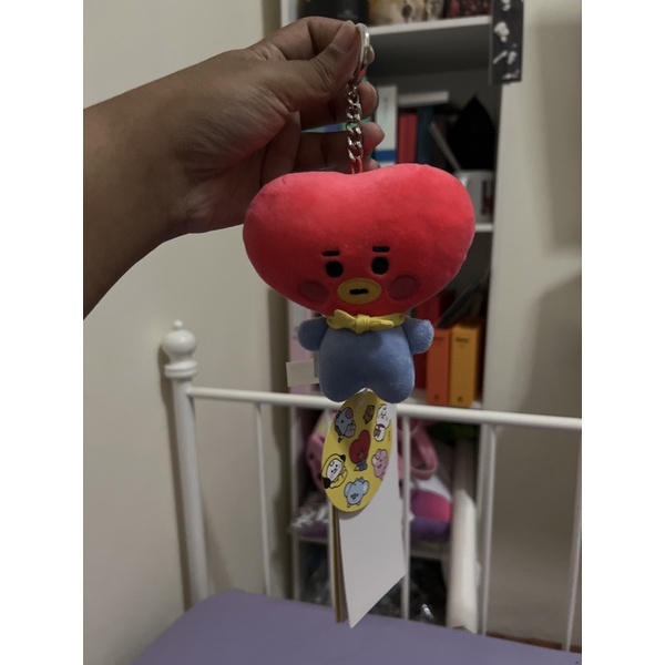 

BT21 keychain Tata Chimmy pensil case