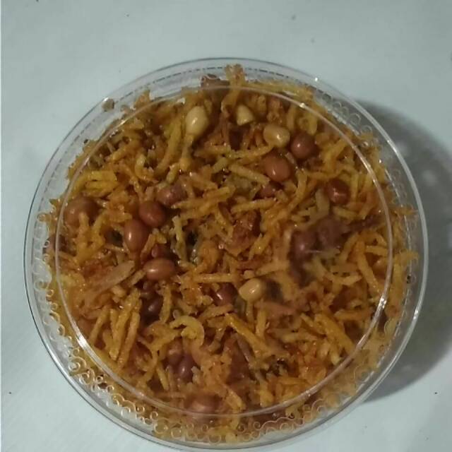 Balado kentang teri kacang.