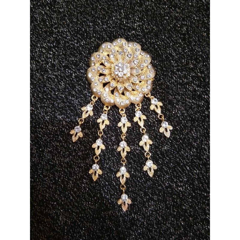 BROSS KEBAYA HIJAB PENGANTIN / KUTUBARU