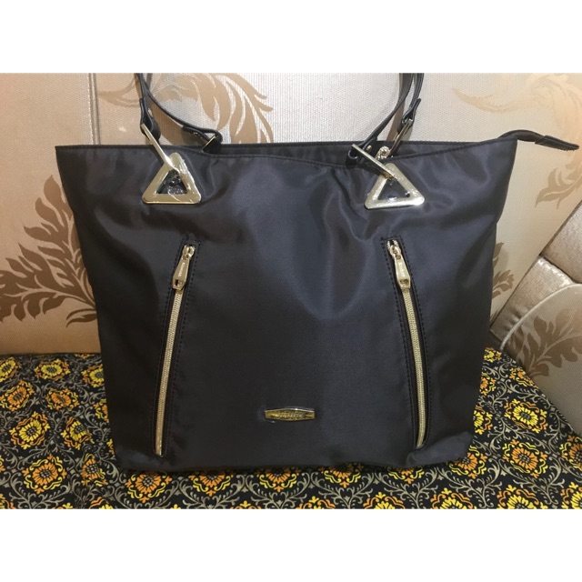 Tas Elizabeth preloved