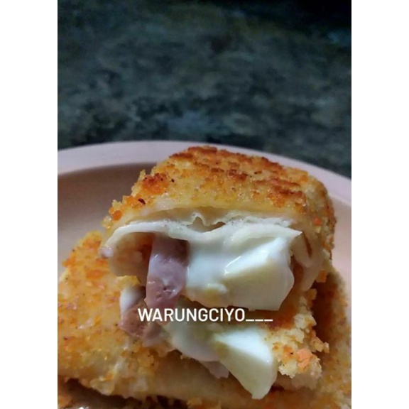 

RISOLES MAYONAISE SIAP GORENG (4 pcs)