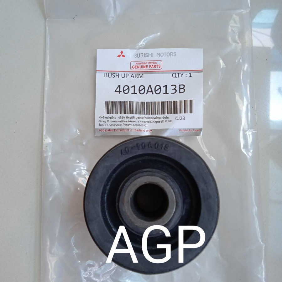 Bushing Upper Arm Bushing Arm Atas Triton Pajero Sport 4010A013