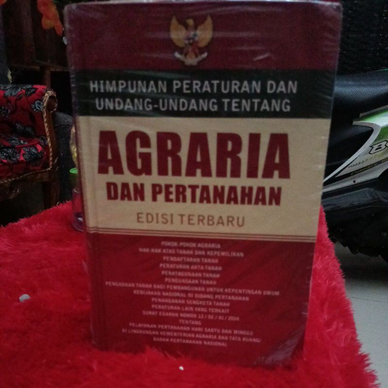 

himpunan peraturan dan undang-undang tentang Agraria dan pertananan edisi baru