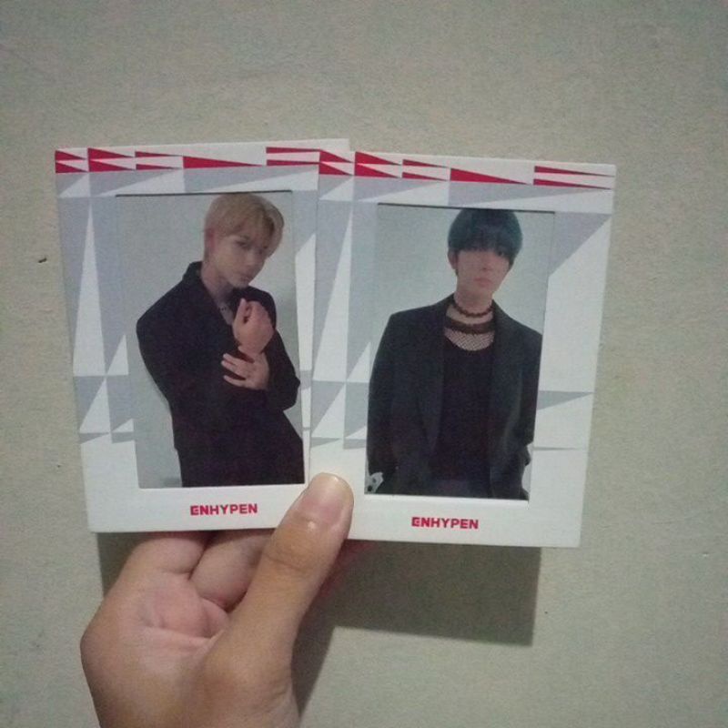 ENHYPEN DIMENSION ANSWER D:A HEESEUNG NI-KI PHOTOFRAME POB WEVERSE