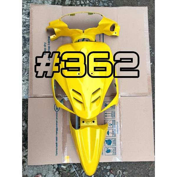 Cover body full halus depan mio sporty kuning, batok depan mio sporty kuning, dasi atau tameng mio s