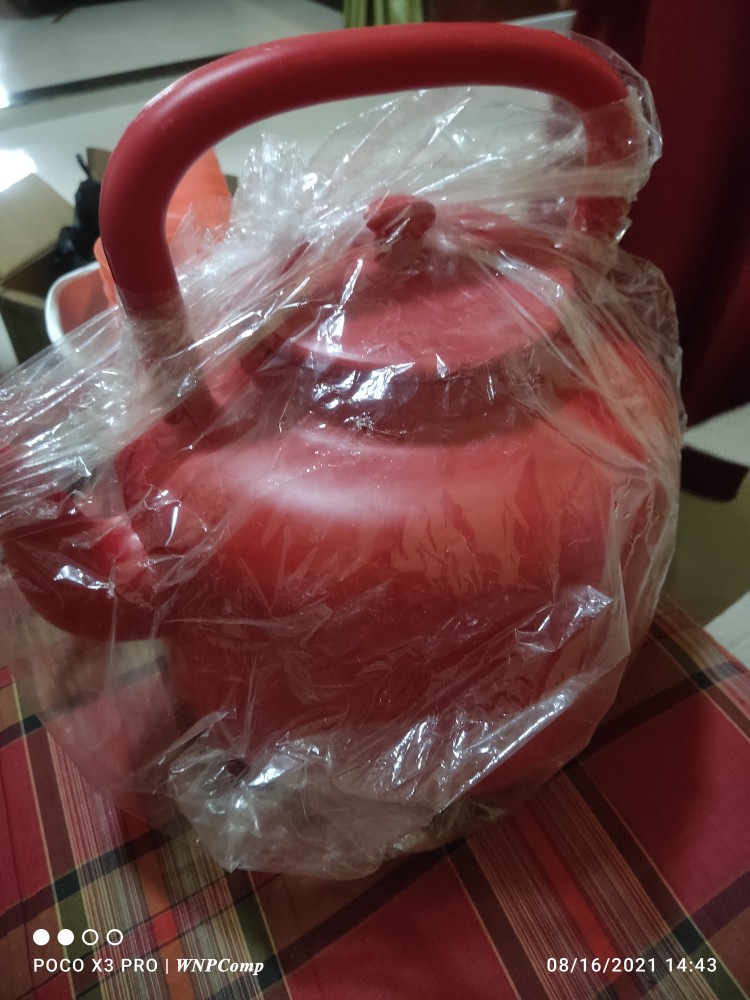 Teko/ Ceret Merah Plastik Eagle