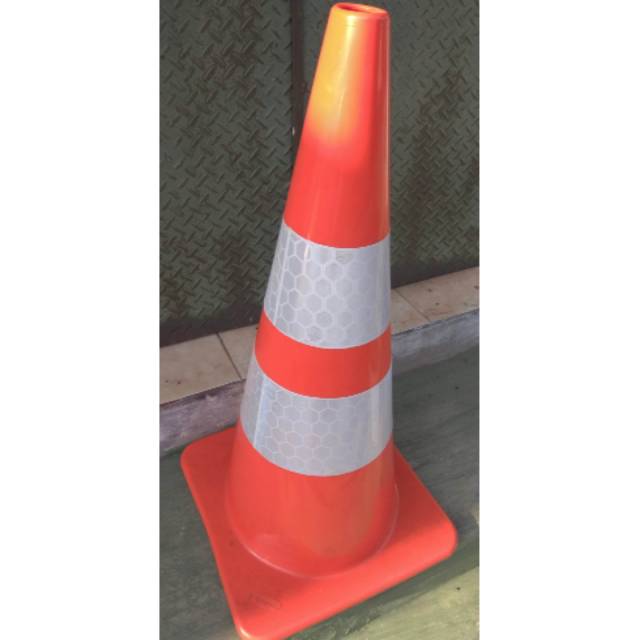 Traffic Cone / kerucut jalan