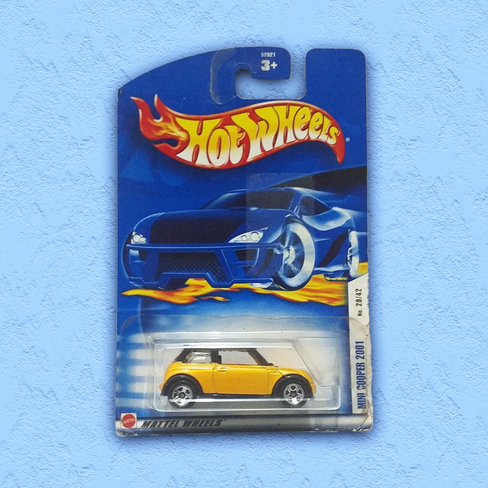 HW Hotwheels Morris Mini Cooper Morris 2001 Kuning Yellow US Blue Card