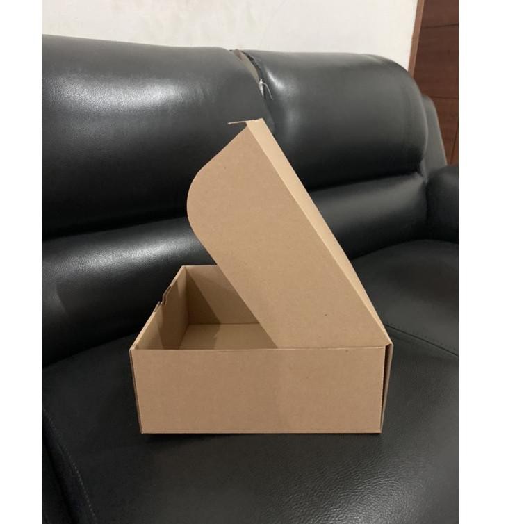 

『Murah』 kardus hampers / box kue / roti 25x25x10 cm